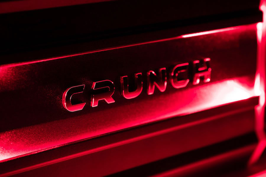 Crunch GP15002 Amplifier Ground Pounder 2 X 325 @ 4 Ohms 2 X 750 @ 2 Ohms 1 X 1500 Watts @ 4 Ohms Bridged - Image 4